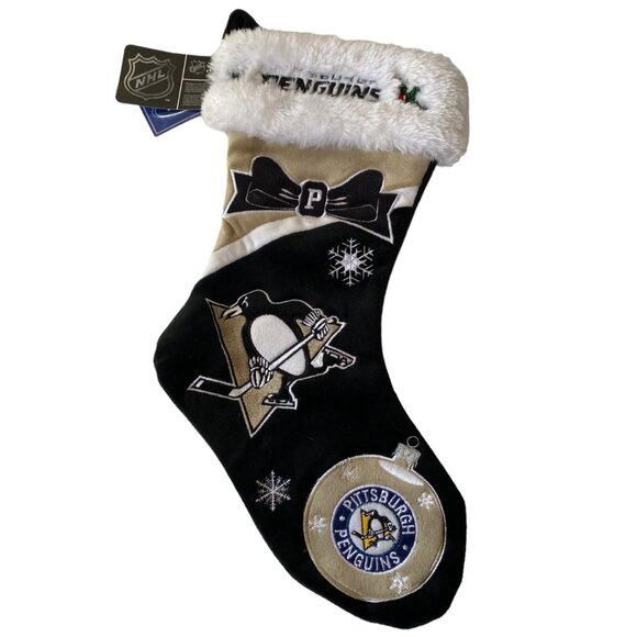 Pittsburgh Penguins NHL Christmas Stocking Embroidered Logo Faux Fur Cuff - Picture 1 of 12